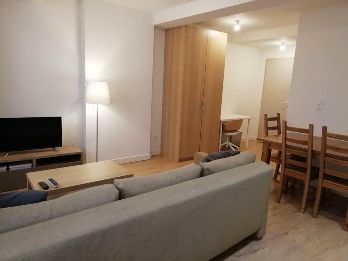 Charmant T2 Dans Le Vieux Centre De La Valette Du Var Apartment Bagian luar foto